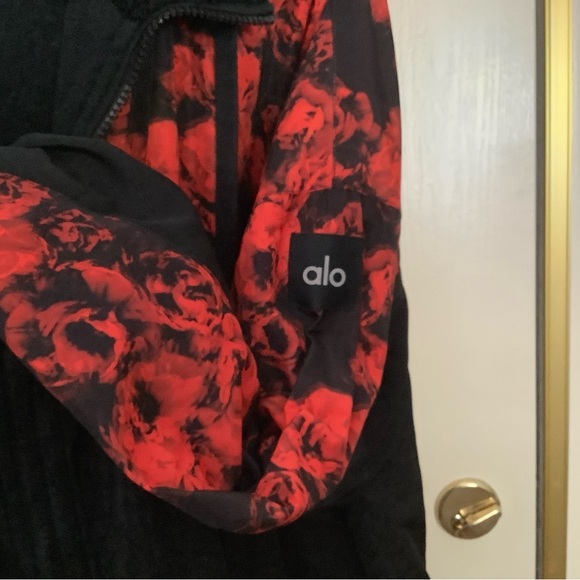 Alo Yoga Limited Edition Duality Fleece Lined Jacket - Picture 4 of 4